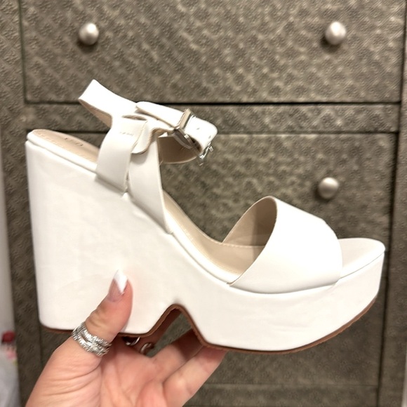 🤍NWT White Platform Wedges - Picture 1 of 6